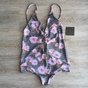 Acacia Kokomo XL dragon stripe